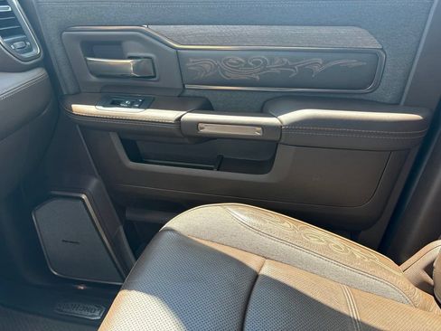 Certified 2025 RAM 3500 Longhorn AWD/4WD image 31