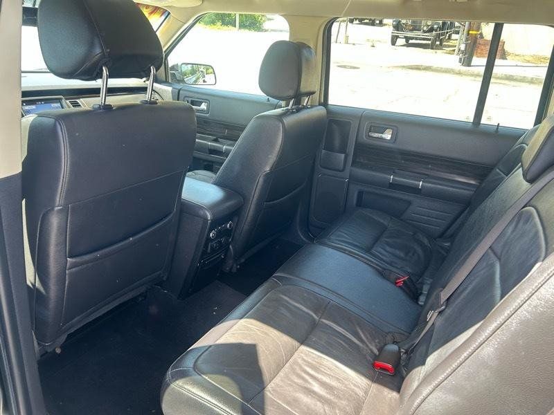 Used 2019 Ford Flex SEL w/ Equipment Group 202A FWD image 14