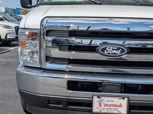 New 2026 Ford E-350 and Econoline 350 Super Duty w/ Power Equipment Group image 10