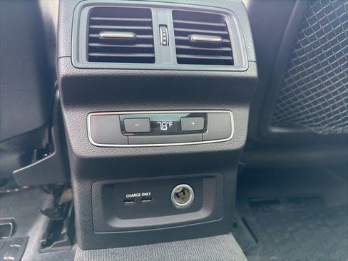 Used 2021 Audi Q5 Premium Plus w/ Premium Plus Package image 23