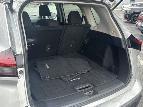 Certified 2025 Nissan Rogue S image 25