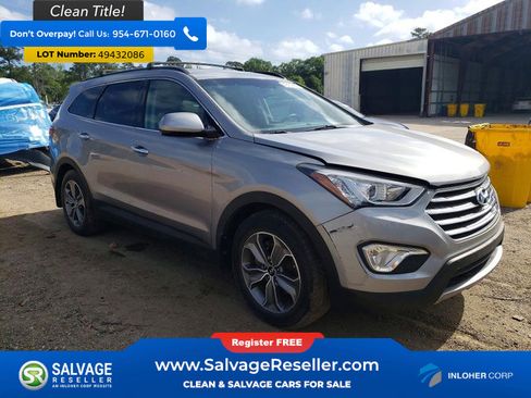 Used 2015 Hyundai Santa Fe GLS image 5