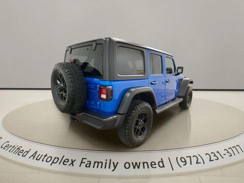 Used 2024 Jeep Wrangler Unlimited image 5