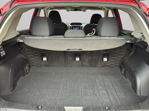 Used 2021 Subaru Crosstrek 2.0i Premium w/ Moonroof Package image 27