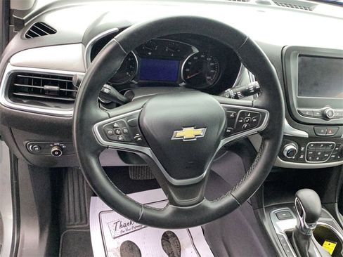 Used 2023 Chevrolet Equinox LT w/ Driver Convenience Package image 10