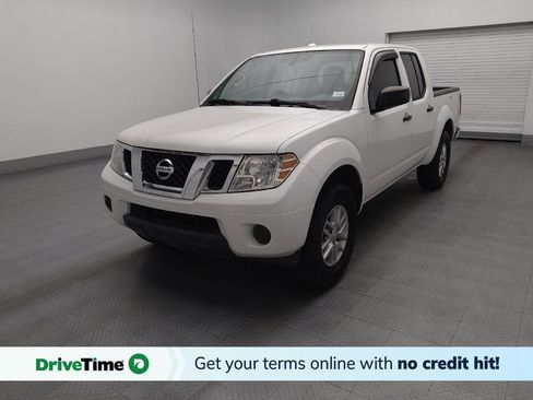 Used 2016 Nissan Frontier SV image 1