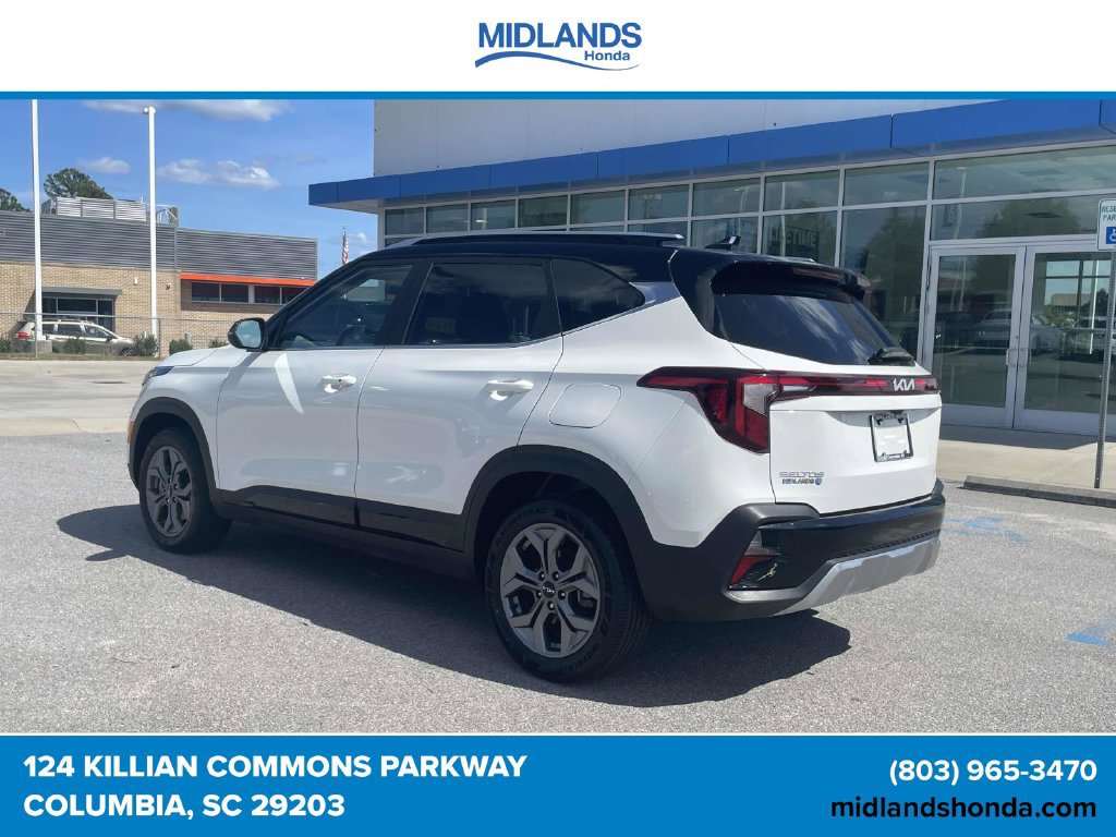 Used 2024 Kia Seltos S AWD/4WD image 4