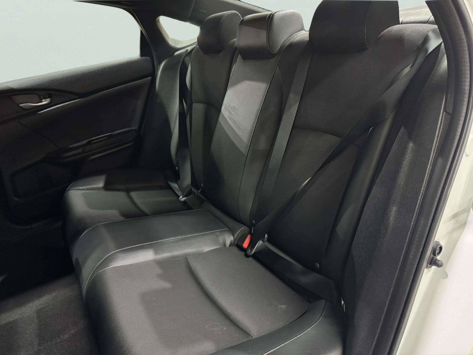 Used 2020 Honda Civic Sport image 33