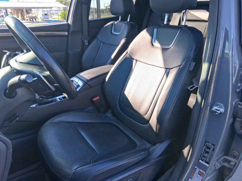 Used 2022 Hyundai Santa Cruz Limited AWD/4WD image 8