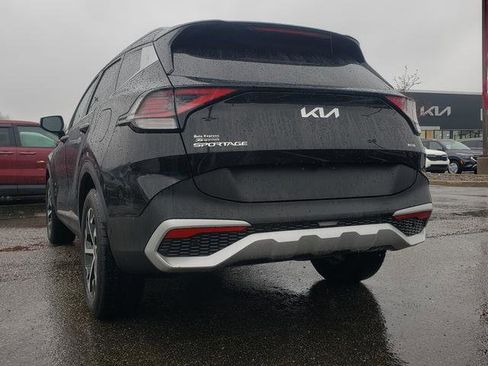 Certified 2023 Kia Sportage EX AWD/4WD image 7