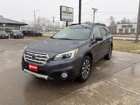 Used 2015 Subaru Outback 2.5i Limited image 3