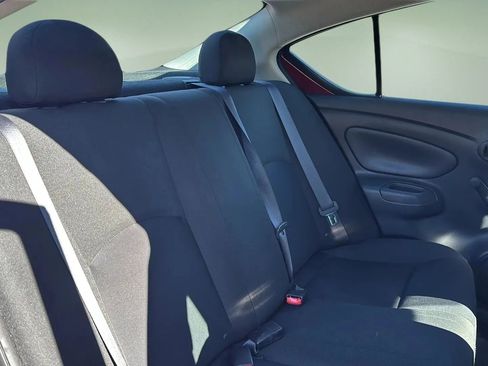 Used 2018 Nissan Versa S Plus image 29