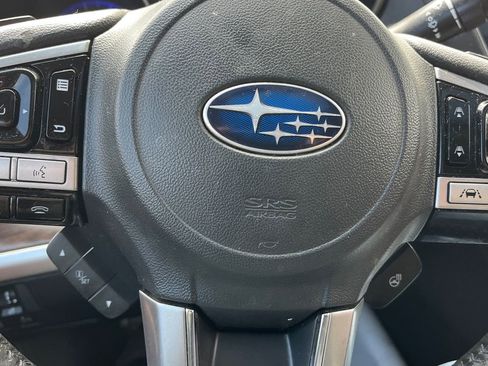 Used 2017 Subaru Outback 3.6R Touring w/ Popular Package #5A AWD/4WD image 23