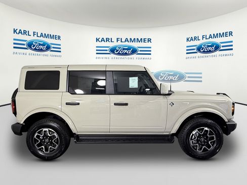 New 2026 Ford Bronco Outer Banks AWD/4WD image 2