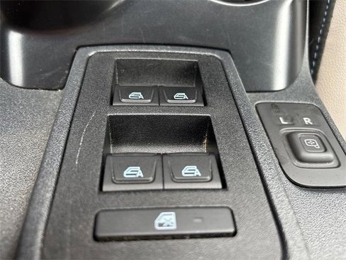 Used 2024 Ford Bronco Wildtrak image 33