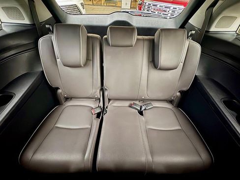 Used 2024 Honda Odyssey Elite image 16