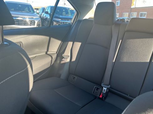 Used 2025 Toyota Corolla LE image 38
