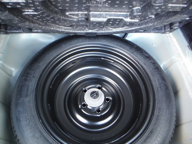 Certified 2024 Honda HR-V EX-L image 34