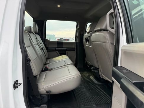 Used 2021 Ford F250 XL w/ Power Equipment Group image 13