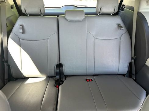 Used 2023 Toyota Sienna XLE w/ XLE Plus Package AWD/4WD image 23