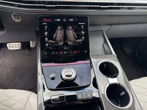 Used 2025 Cadillac Escalade V image 30