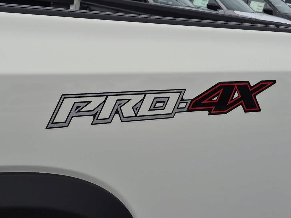New 2026 Nissan Frontier PRO-4X AWD/4WD image 18