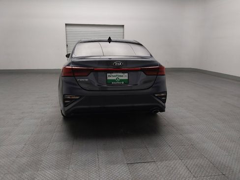 Used 2020 Kia Forte LXS FWD image 6