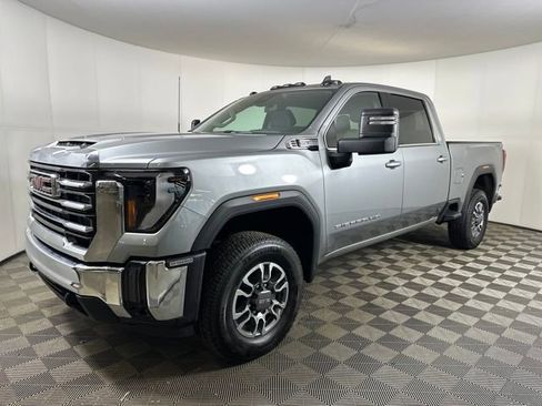 Used 2024 GMC Sierra 2500 SLE image 7