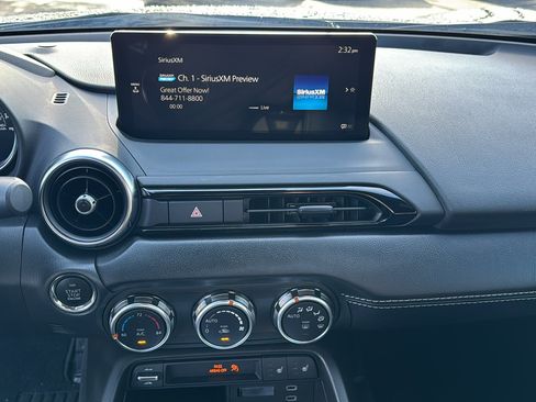 Certified 2025 MAZDA MX-5 Miata RF Grand Touring RWD image 27