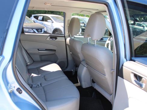 Used 2012 Subaru Forester 2.5X Limited AWD/4WD image 26