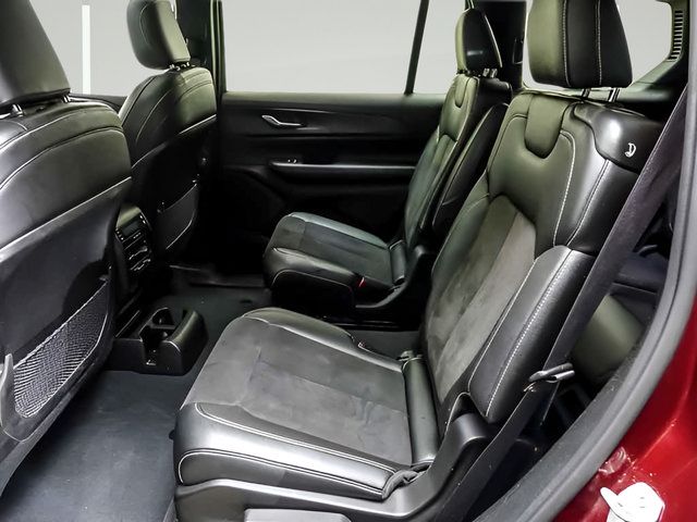 Used 2023 Jeep Grand Cherokee L Laredo AWD/4WD image 11