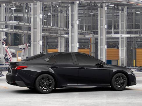 New 2026 Toyota Camry SE FWD image 11