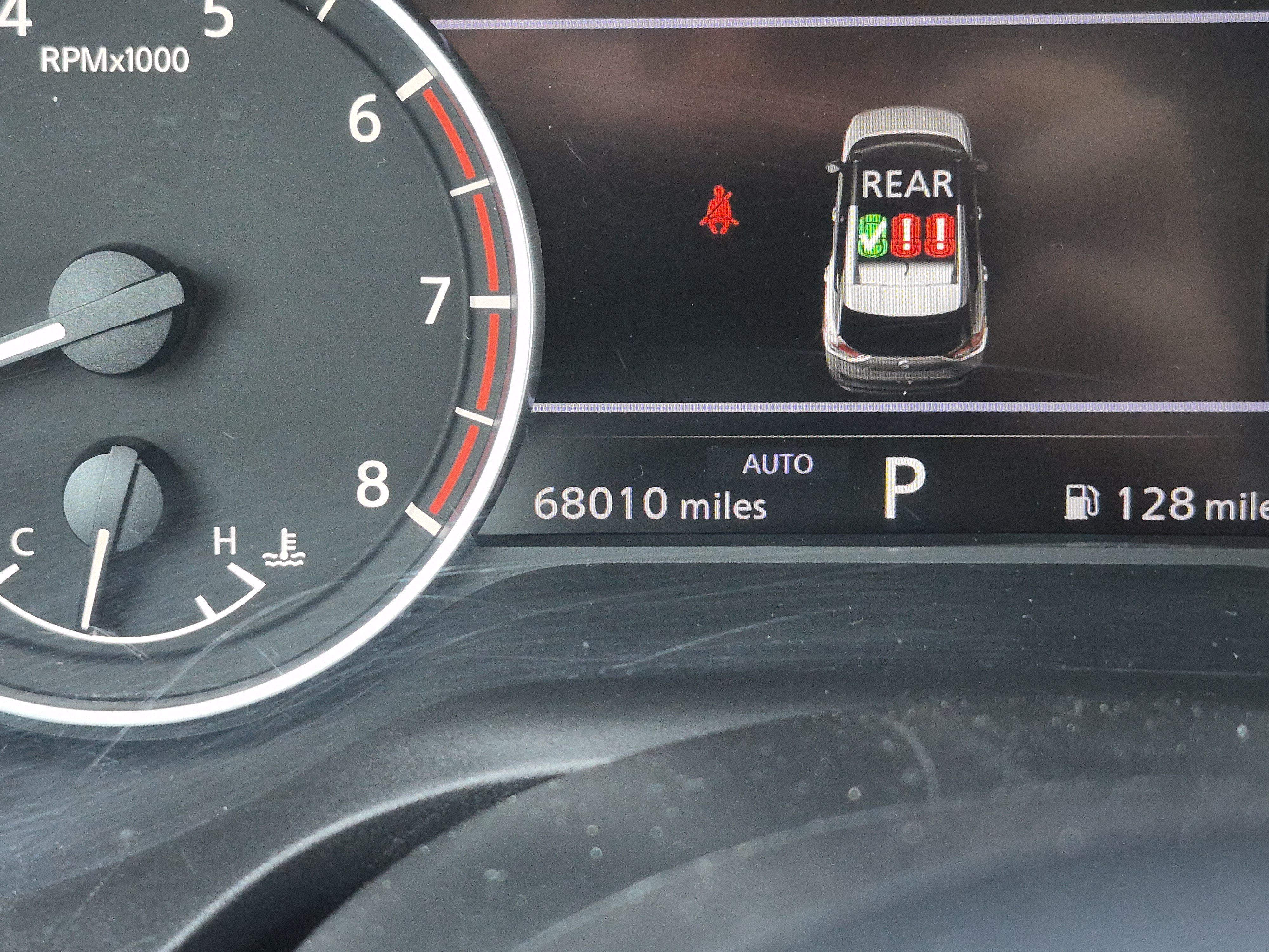 Used 2023 Nissan Rogue S AWD/4WD image 21