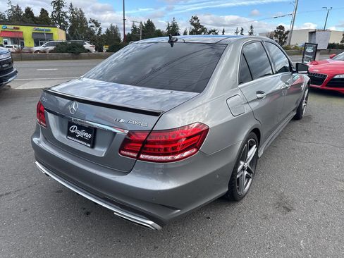 Used 2014 Mercedes-Benz E 63 AMG S-Model image 8