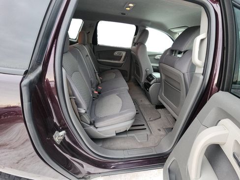 Used 2010 Chevrolet Traverse LS image 35