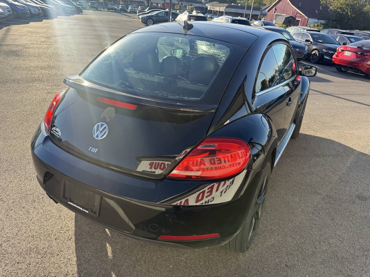 Used 2013 Volkswagen Beetle TDI FWD image 7