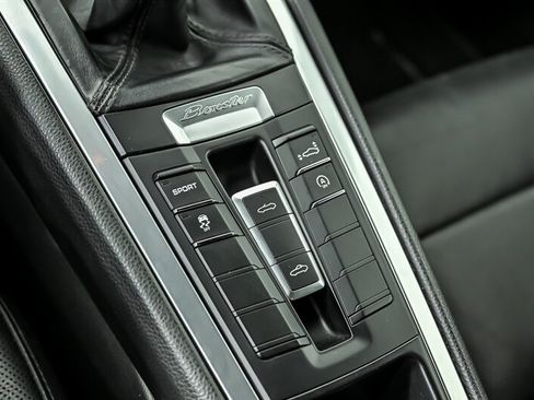 Used 2014 Porsche Boxster RWD image 28