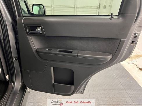 Used 2011 Ford Escape Limited w/ 302A Rapid Spec Order Code FWD image 36