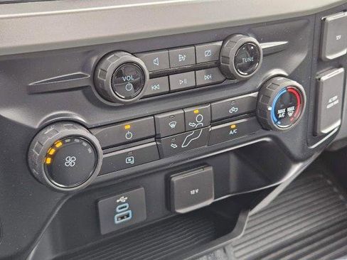 New 2024 Ford F550 4x4 Regular Cab Super Duty image 23