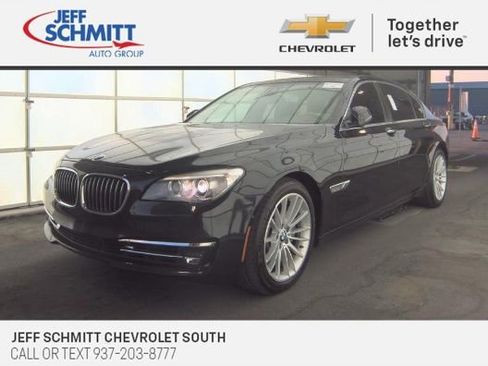 Used 2013 BMW 750Li xDrive image 1