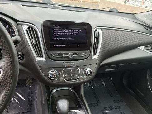 Used 2023 Chevrolet Malibu LT w/ Driver Confidence Package FWD image 17