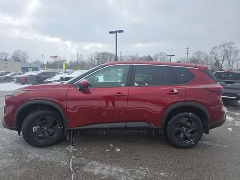 New 2026 Nissan Rogue SV w/ Cold Weather Package AWD/4WD image 15
