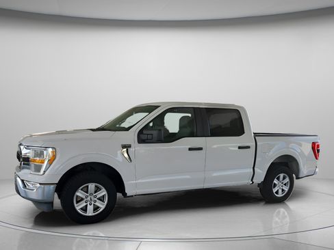 Certified 2021 Ford F150 XLT image 2