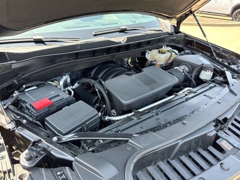 Used 2021 Chevrolet Tahoe RST RWD image 26