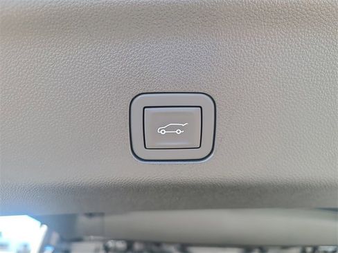 New 2026 Chevrolet Tahoe High Country image 11