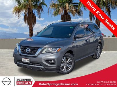 Used 2020 Nissan Pathfinder SV
