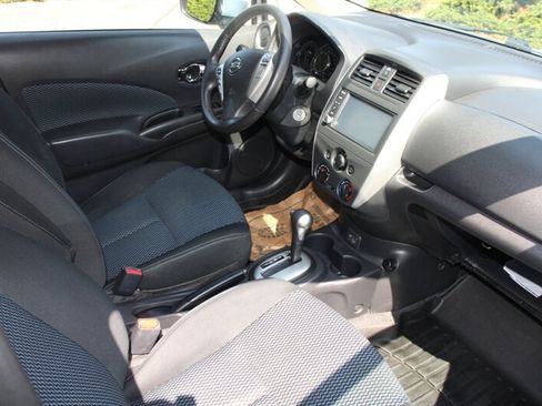 Used 2019 Nissan Versa Note SV FWD image 14