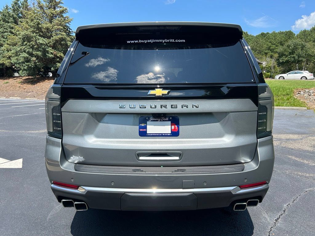Used 2025 Chevrolet Suburban High Country w/ Sun And Tow Package AWD/4WD image 25