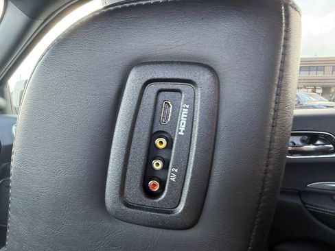 Used 2019 Dodge Durango SRT w/ Technology Group AWD/4WD image 16