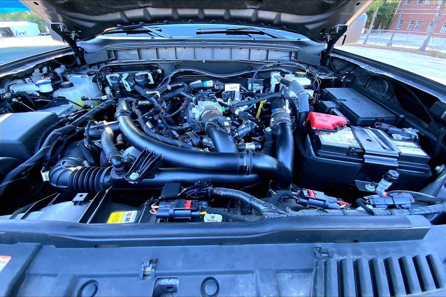 Used 2024 Ford Bronco Wildtrak AWD/4WD image 32